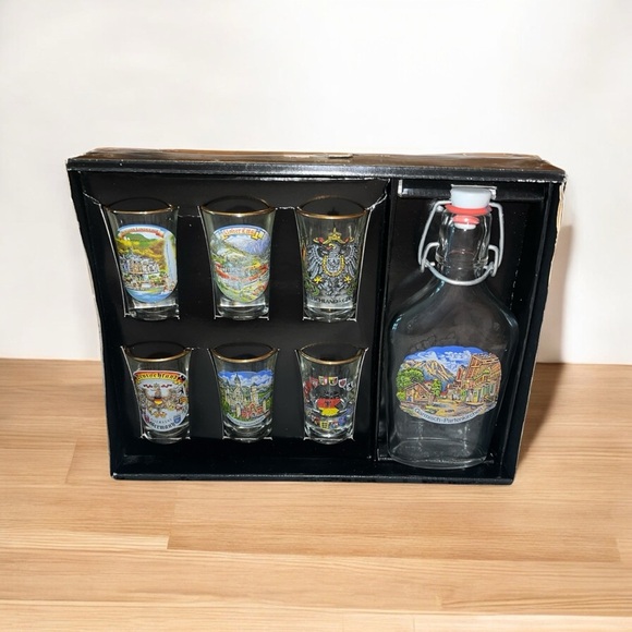 German Flask and Shot Glass Set Scenic Set - Picture 1 of 12